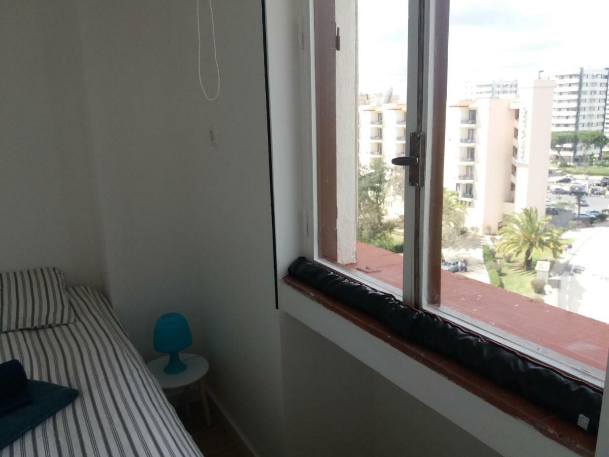 Апартаменты Apartamento Алвор Экстерьер фото